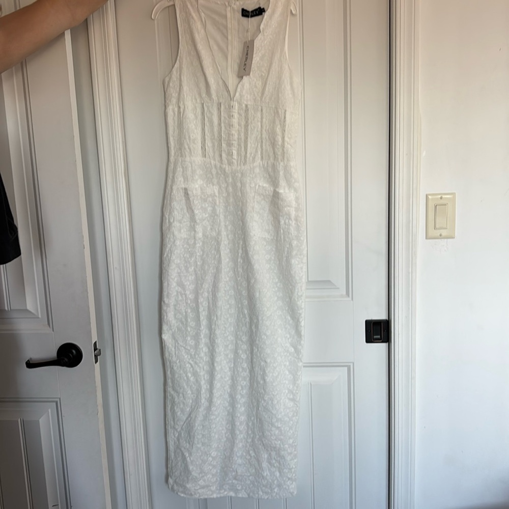 Cherley white floral dress size small